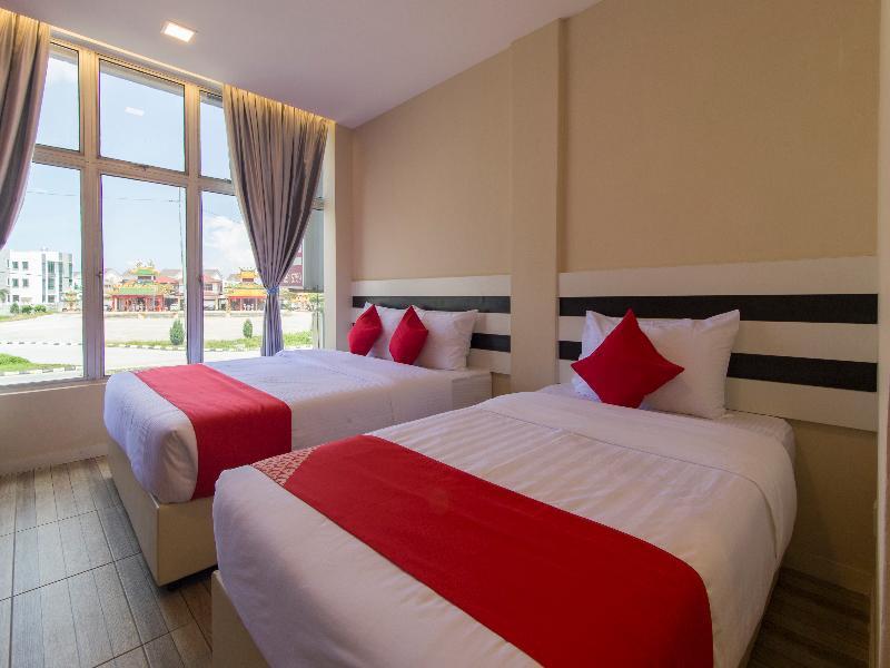 Super Oyo 1145 Lea Guest House & Cafe Lukut Exterior foto