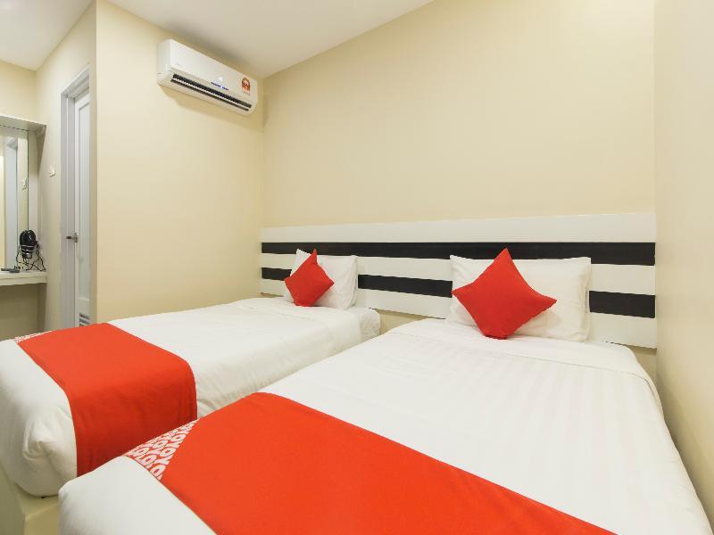 Super Oyo 1145 Lea Guest House & Cafe Lukut Exterior foto